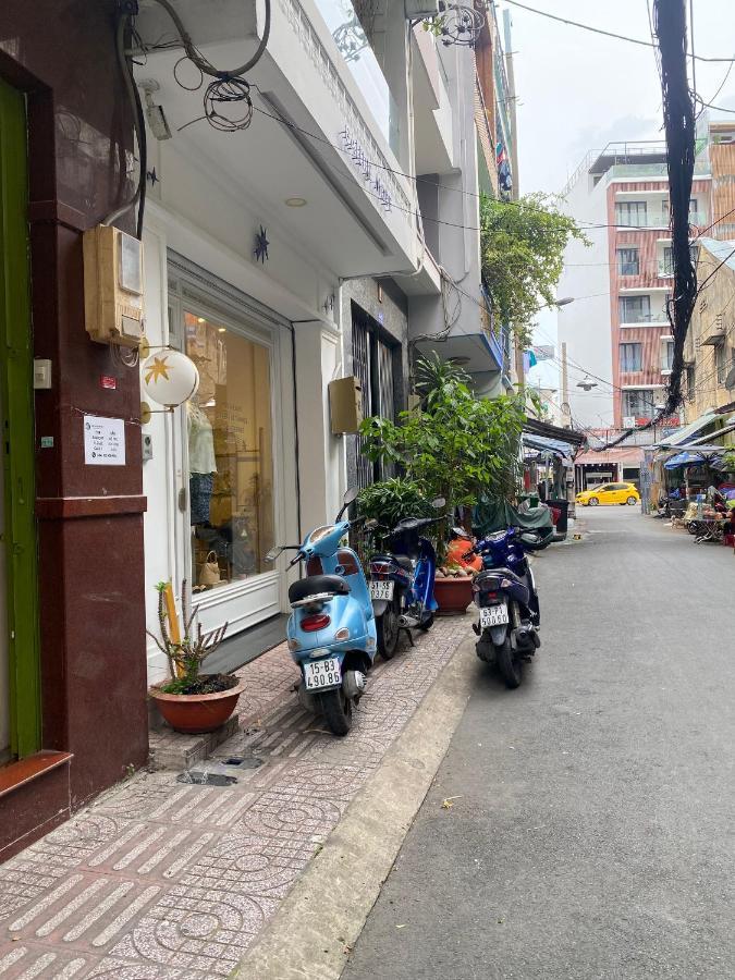 G9 Homestay - Tran Hung Dao Хошимин Экстерьер фото